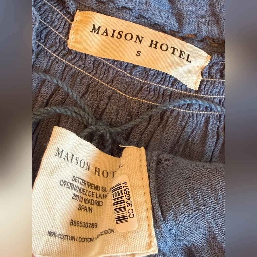 Maison Hotel Sandrine Blouse in French Blue Long Sleeve Size S - Picture 8 of 8
